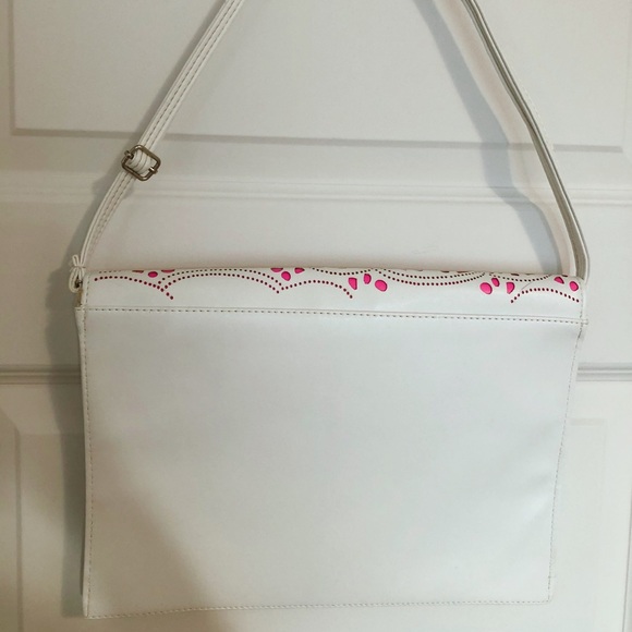 Cute Perforated white and pink clutch/shoulder bag - Picture 2 of 2